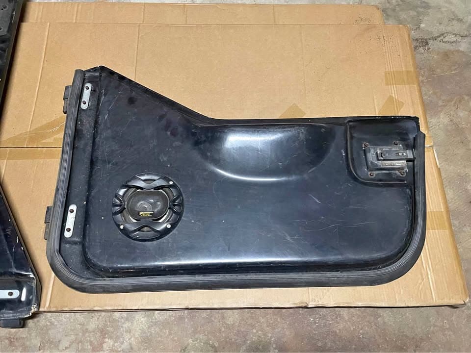 1986 Jeep Scrambler Factory Doors