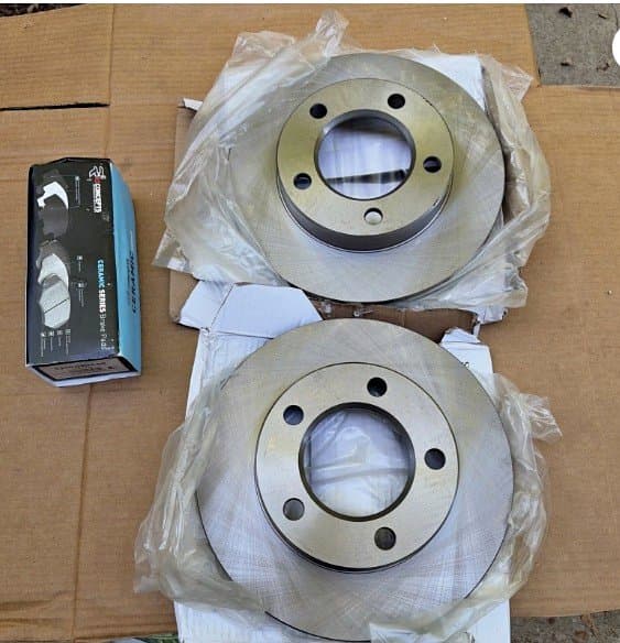 1977-1986 Jeep CJ7 CJ5 Scrambler Front Brake Rotors Pair Set Ceramic Pads Kit