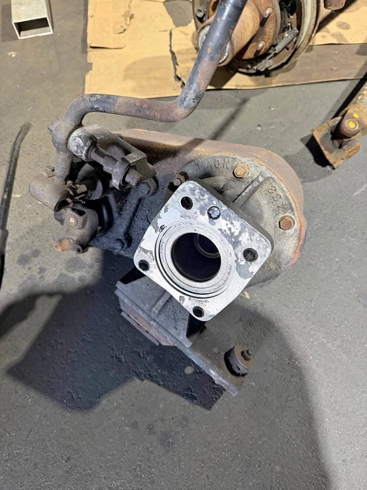 Cj8 Dana 300